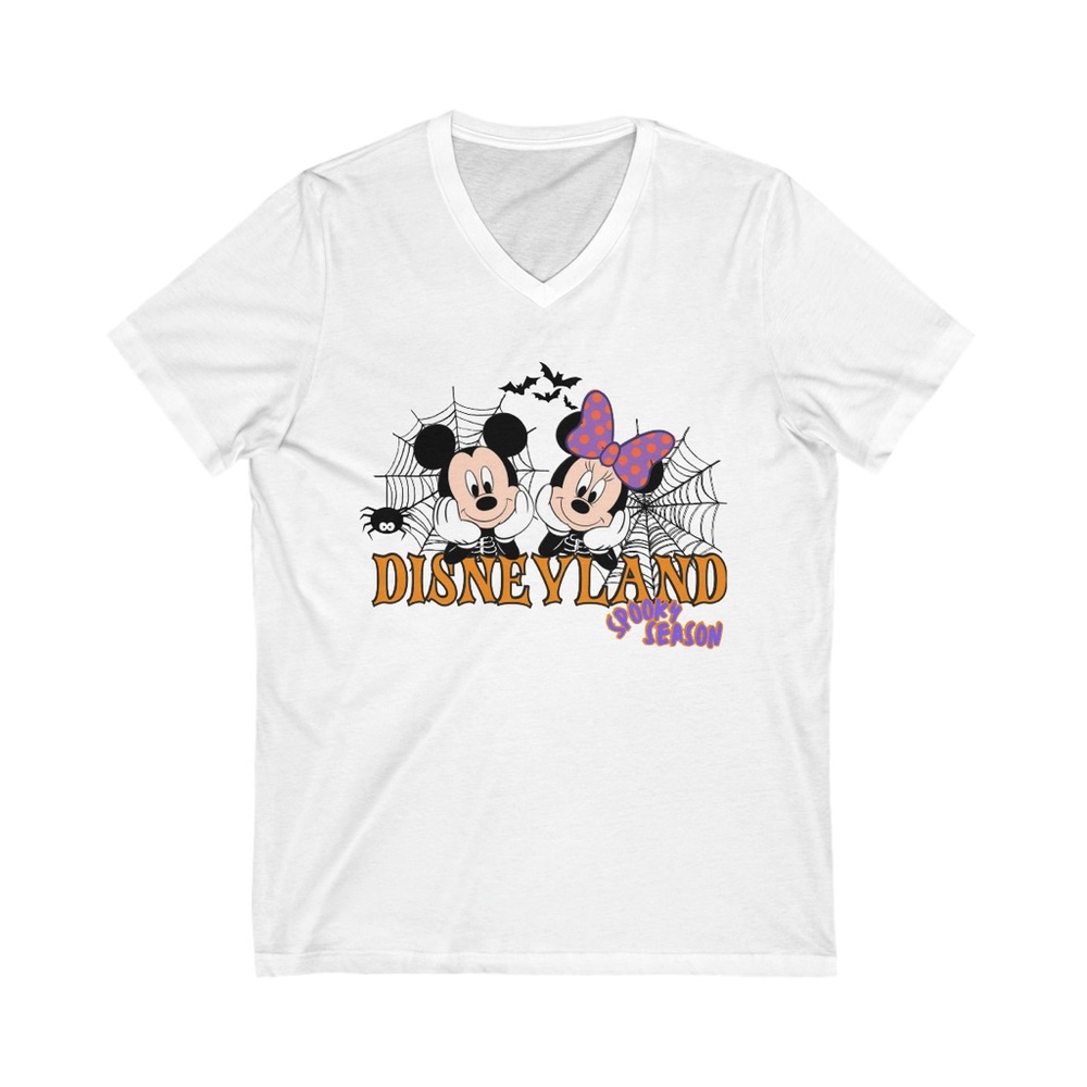 BRAND NEW DISNEYLAND SHIRT NEVER WORN